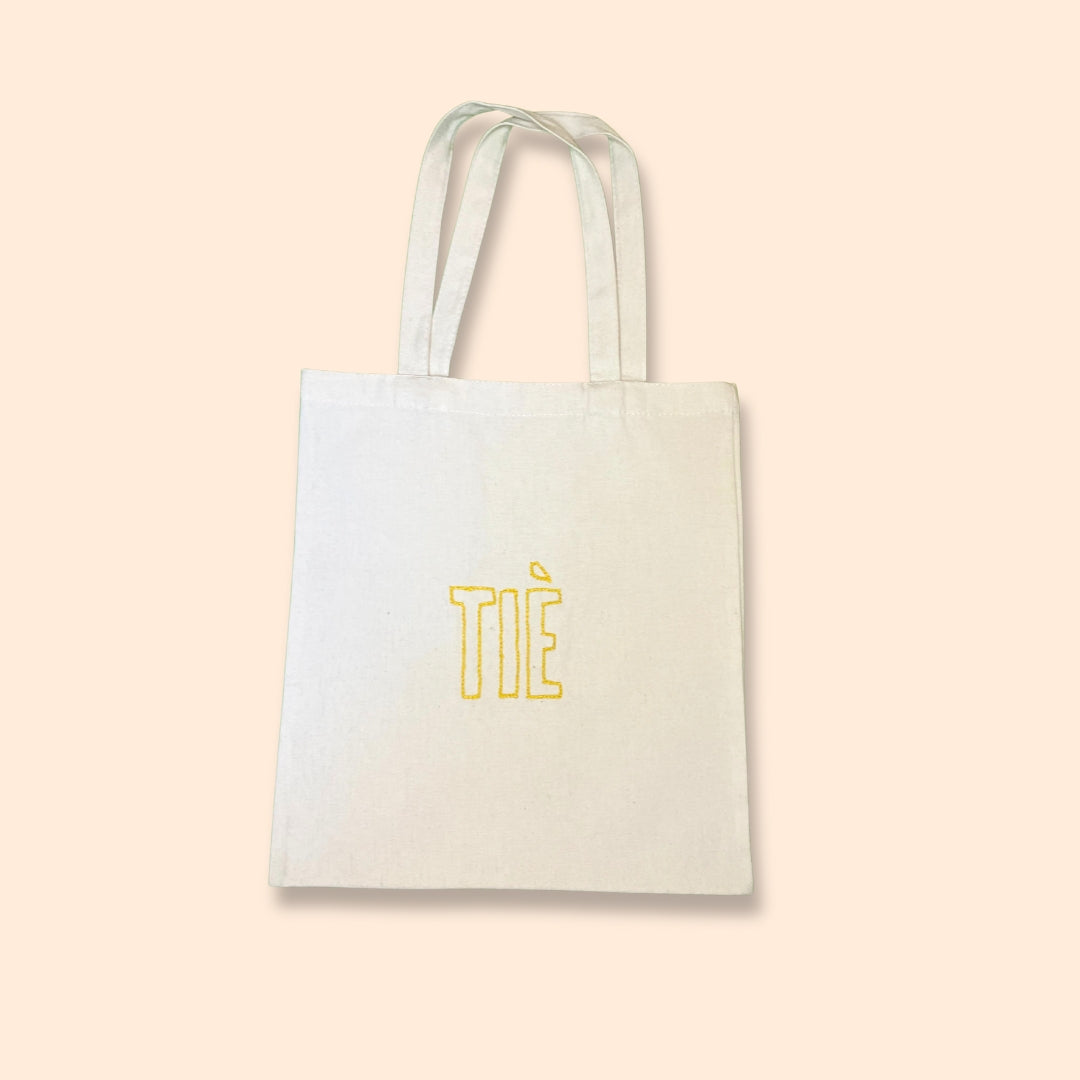 Tote Bag in Tela Ricamata a Mano – TIÈ & Mano con Corna