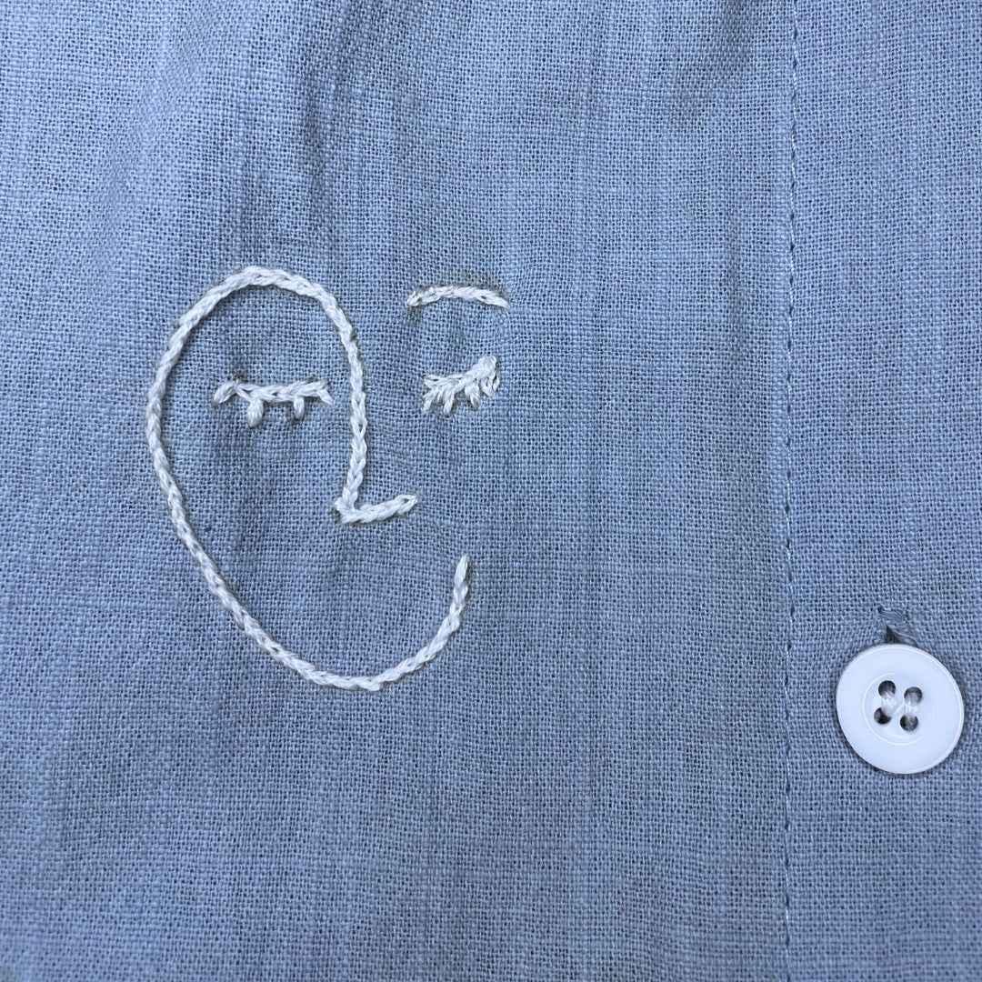 Camicia ricami multipli